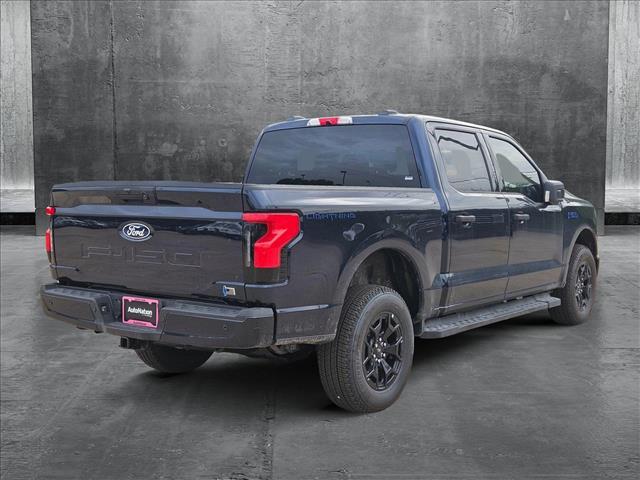 2025 Ford F-150 Lightning XLT photo 2