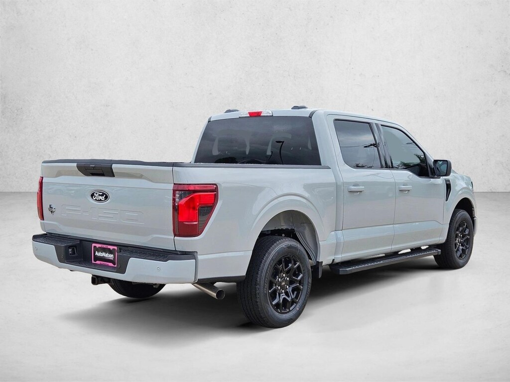 New 2026 Ford F-150 XLT Truck SuperCrew Cab