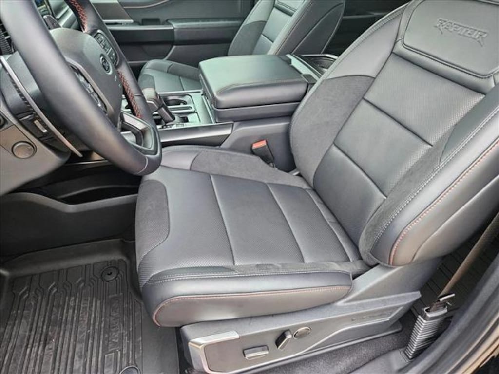 New 2025 Ford F-150 Raptor Truck SuperCrew Cab