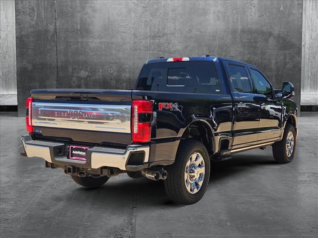 2025 Ford F-250 King Ranch photo 2