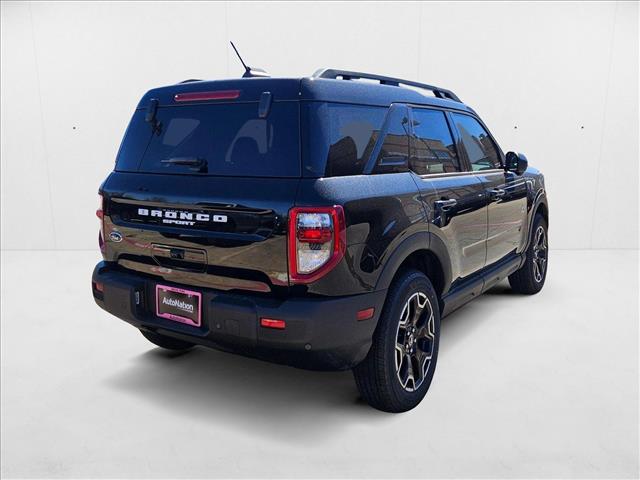 2025 Ford Bronco Sport Outer Banks photo 2