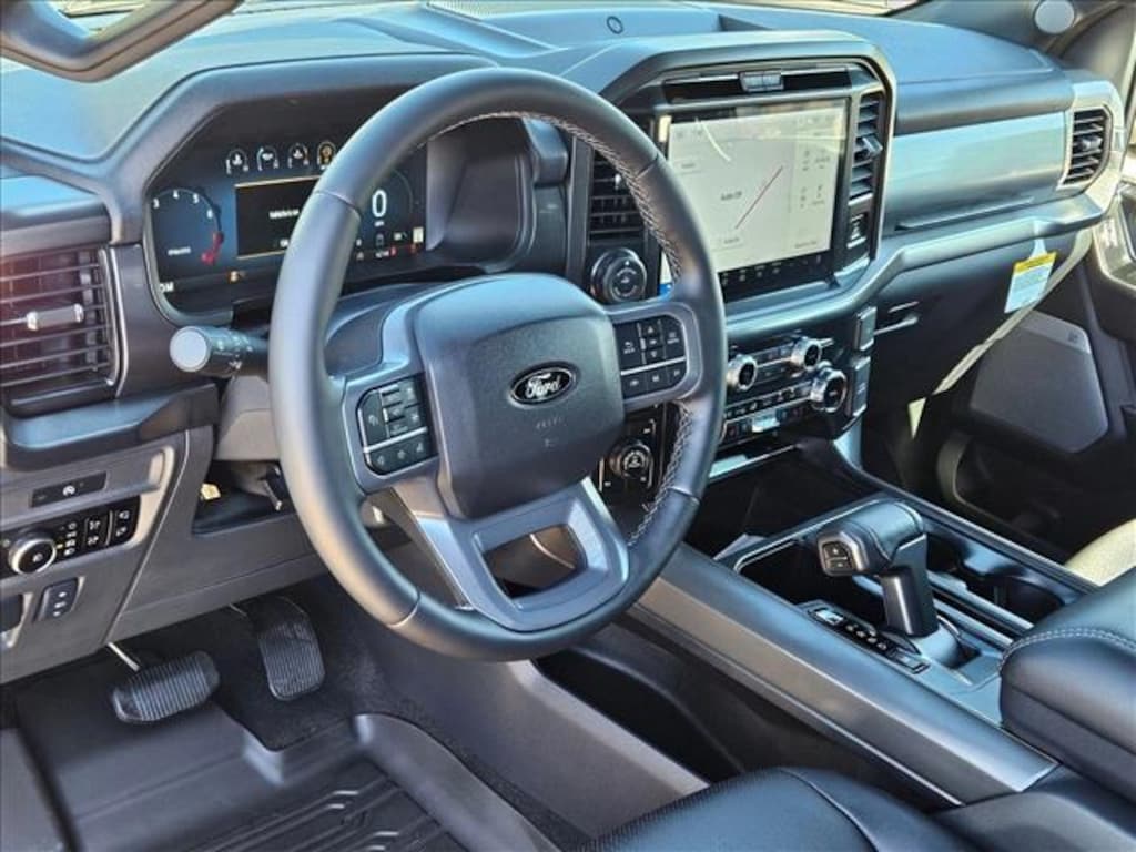 New 2025 Ford F-150 LARIAT Truck SuperCrew Cab