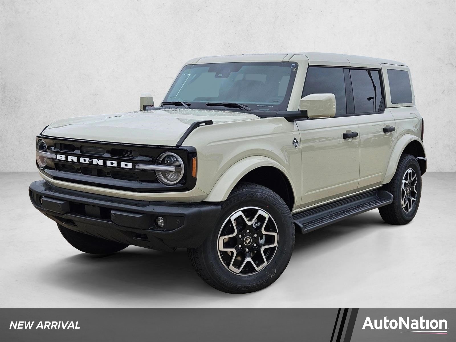 2026 Ford Bronco Outer Banks 4x4's photo