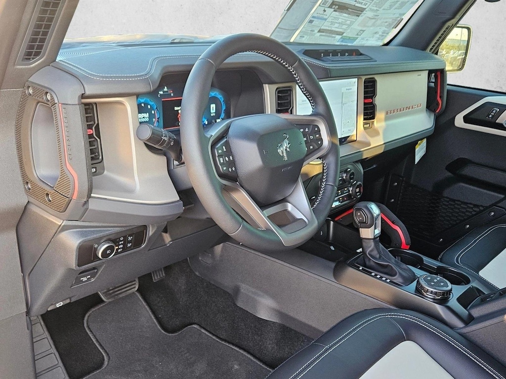 New 2026 Ford Bronco Outer Banks SUV