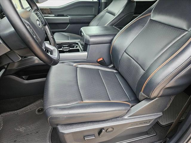 2026 Ford F-250 Lariat photo 4