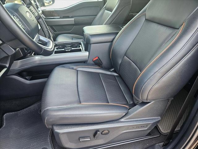 2026 Ford F-250 Lariat photo 4