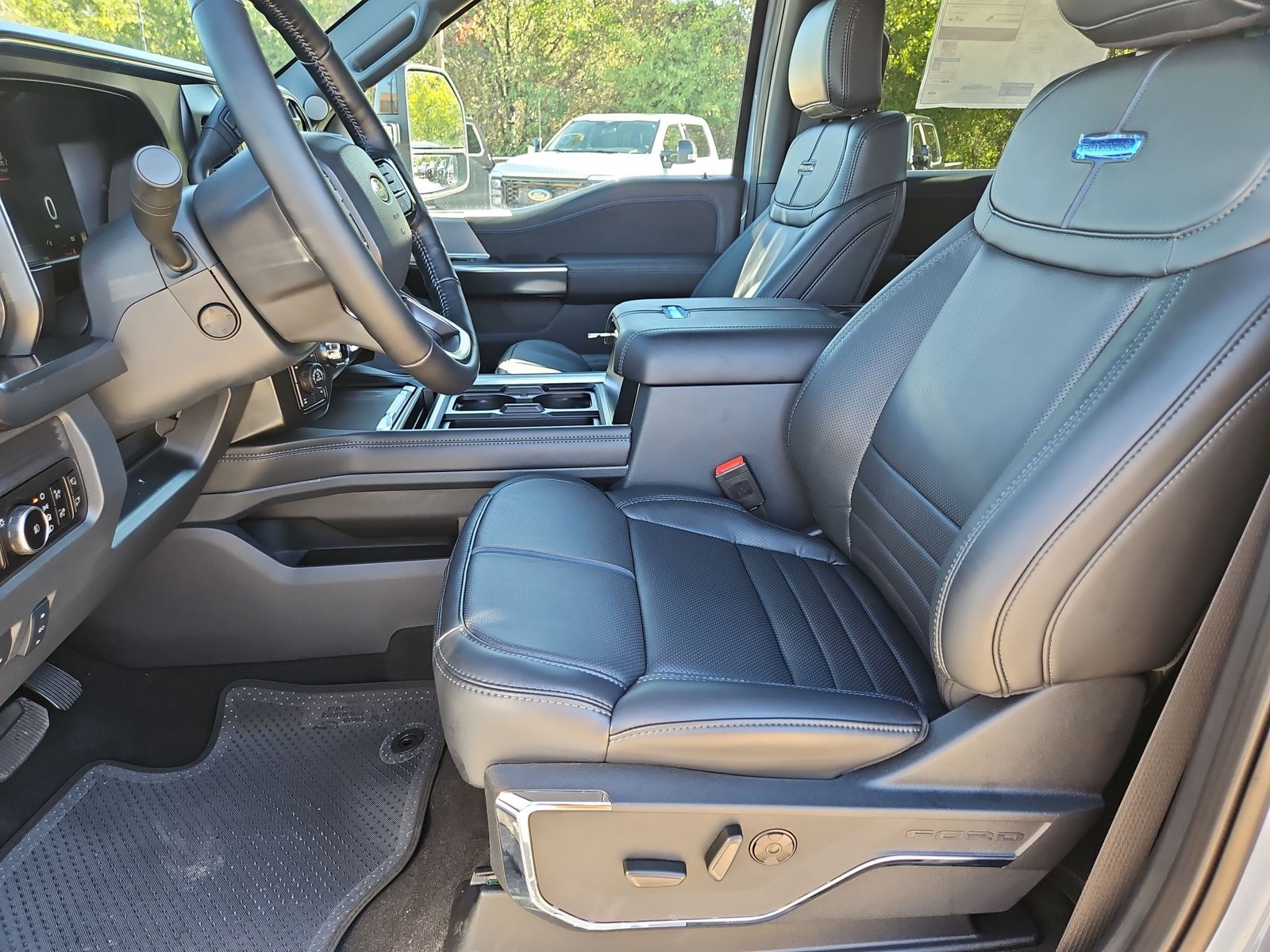 New 2027 Ford F-250 Platinum Truck Crew Cab
