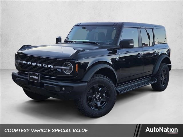 2025 Ford Bronco 4-Door Outer Banks's photo