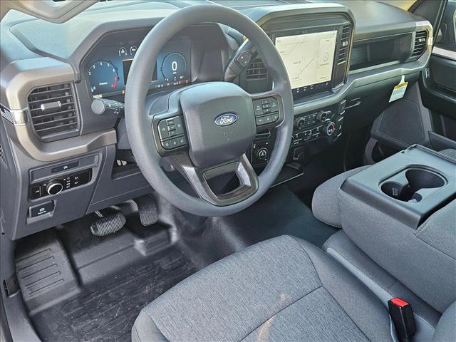 2025 Ford F-150 XL photo 3