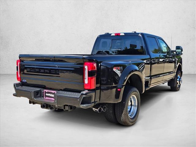 2026 Ford F-350 Platinum photo 2
