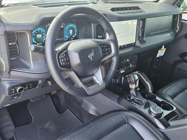 2025 Ford Bronco Badlands photo 3