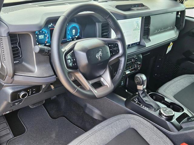2025 Ford Bronco Big Bend photo 3