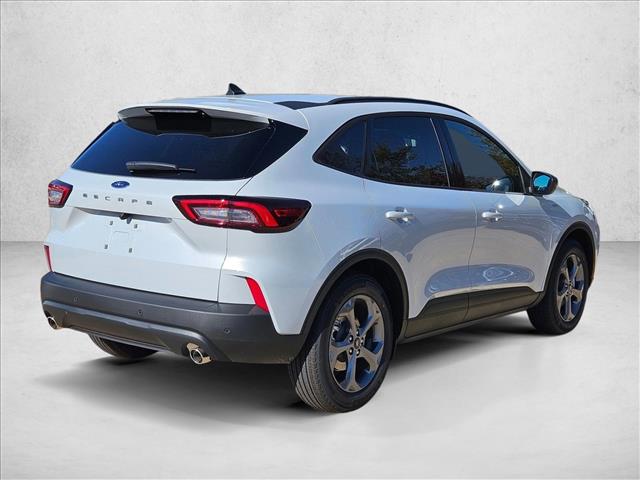 2026 Ford Escape ST-Line photo 2