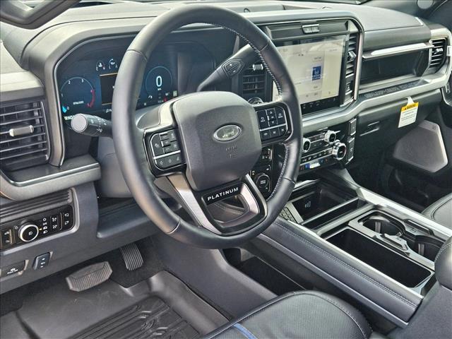 2026 Ford F-450 Platinum photo 3