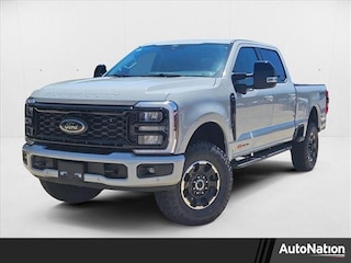 2025 Ford F-350 LARIAT Truck Crew Cab