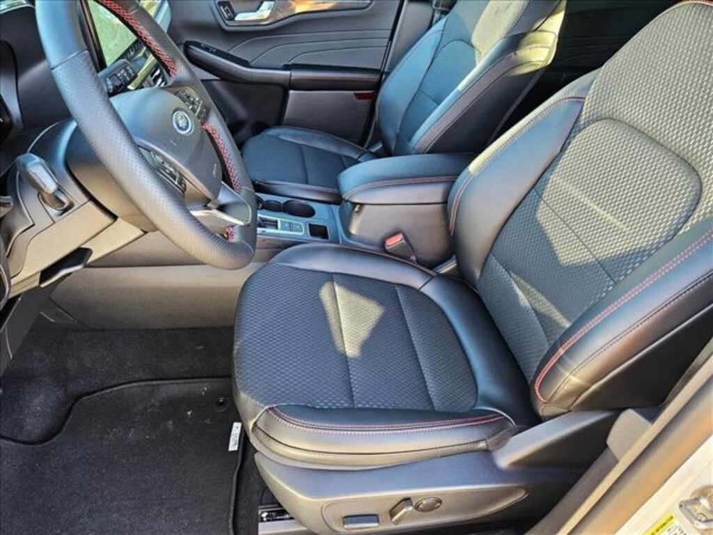 New 2026 Ford Escape ST-Line SUV