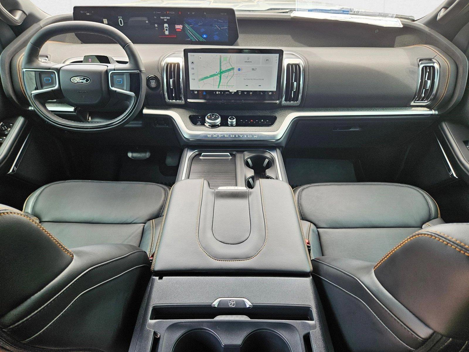 2025 Ford Expedition Tremor - Photo 13