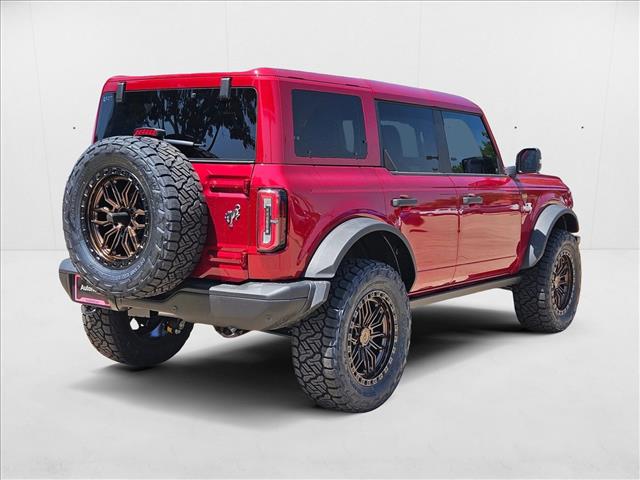 2025 Ford Bronco Badlands photo 2