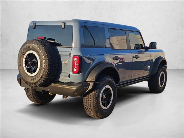 2025 Ford Bronco Badlands photo 2