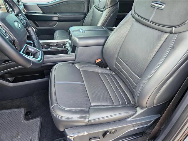 2026 Ford F-350 Platinum photo 4