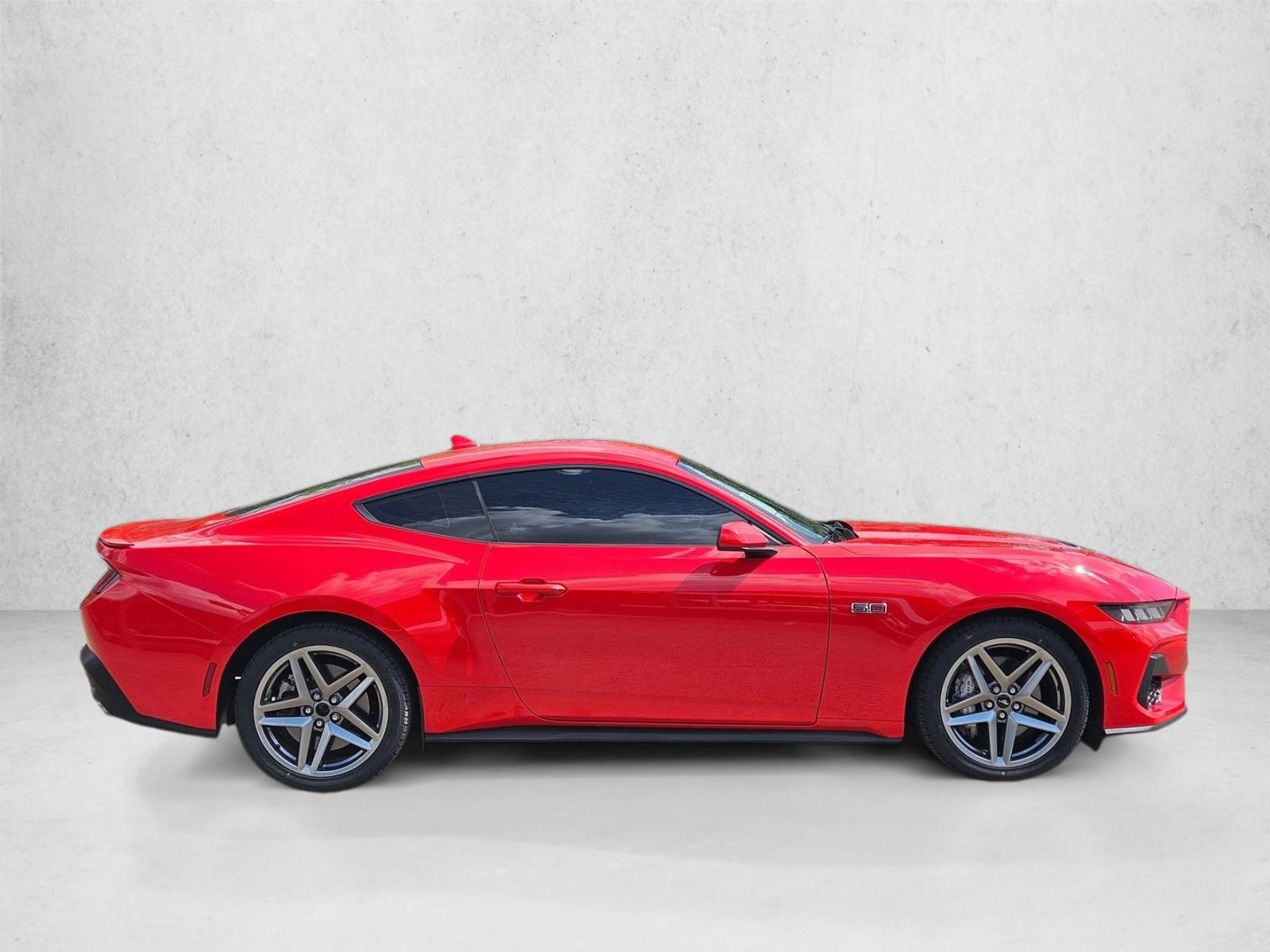 2024 Ford Mustang GT photo 4