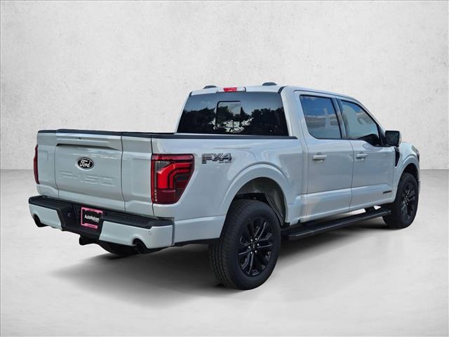 2025 Ford F-150 Lariat photo 2