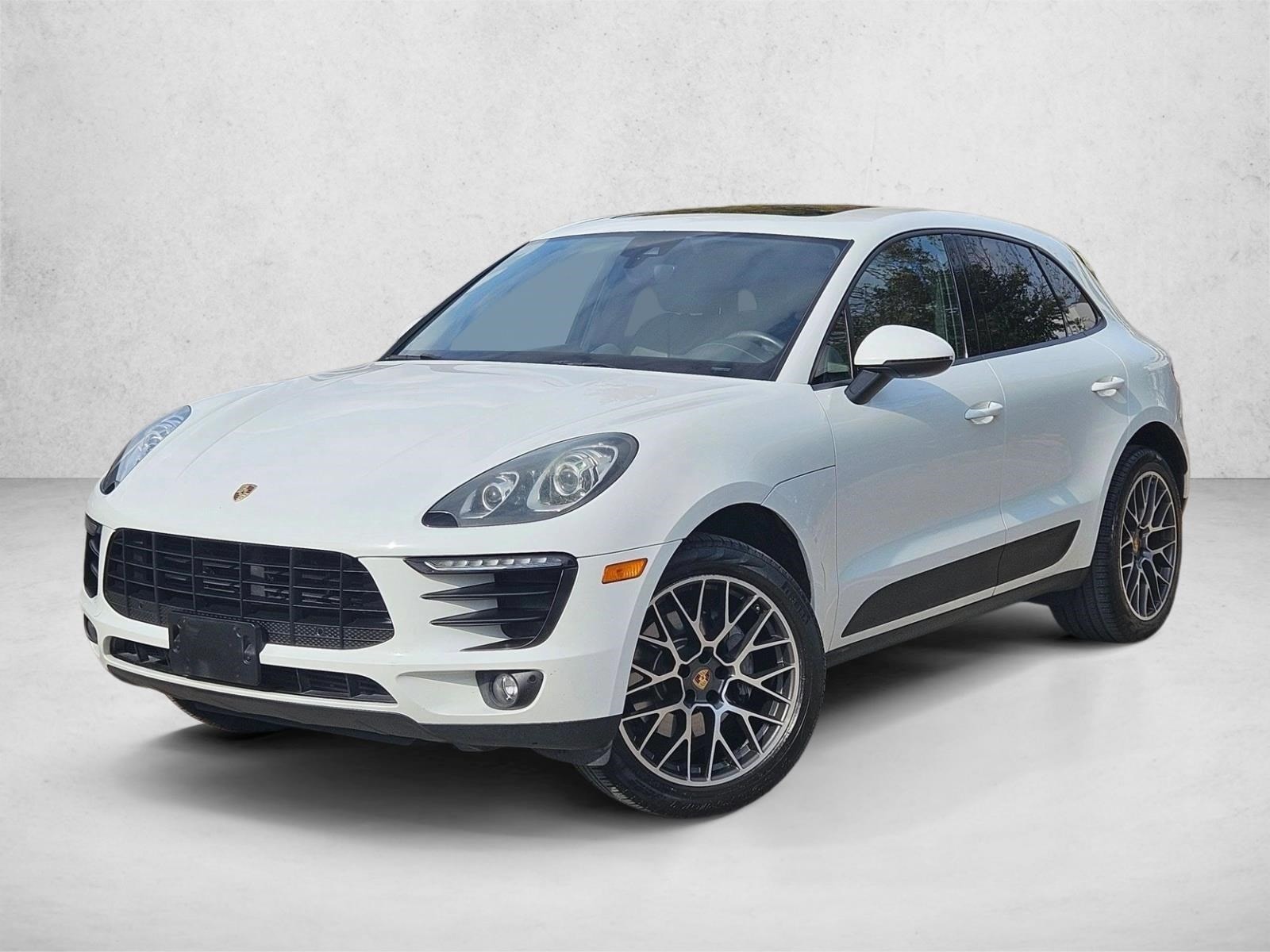 2018 Porsche Macan Sport Edition