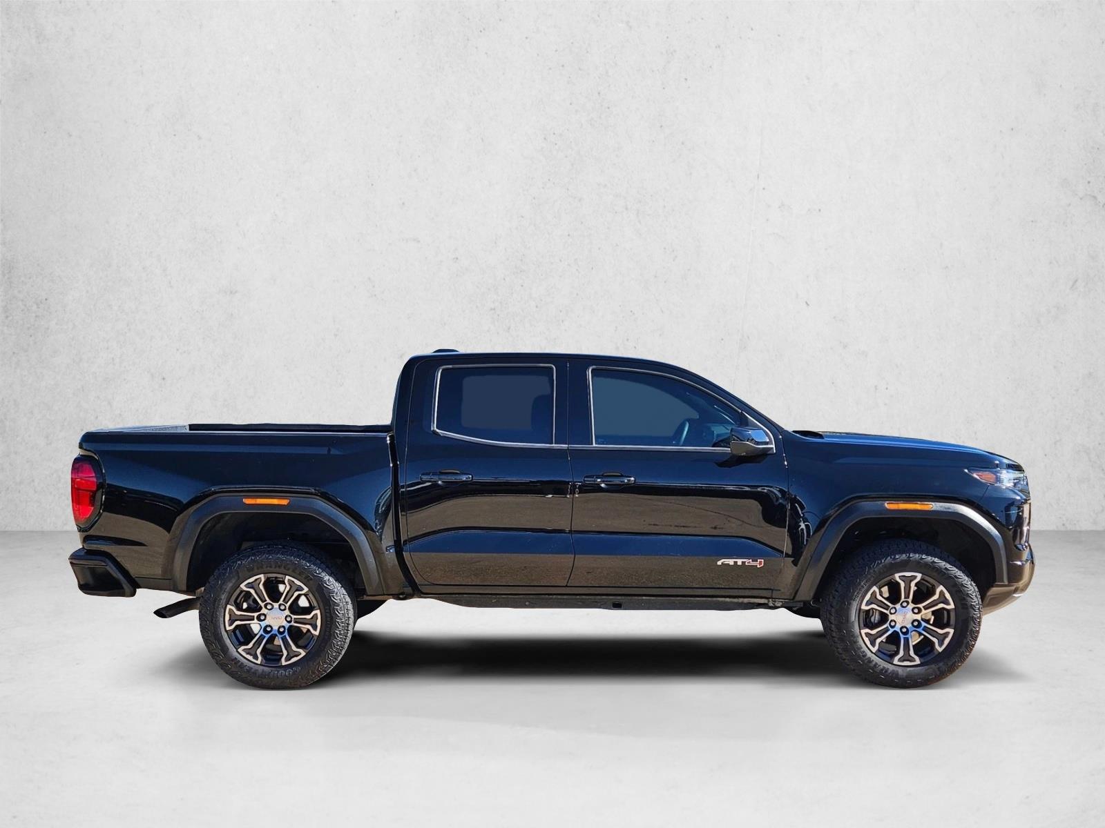 2024 Gmc Canyon AT4 photo 4