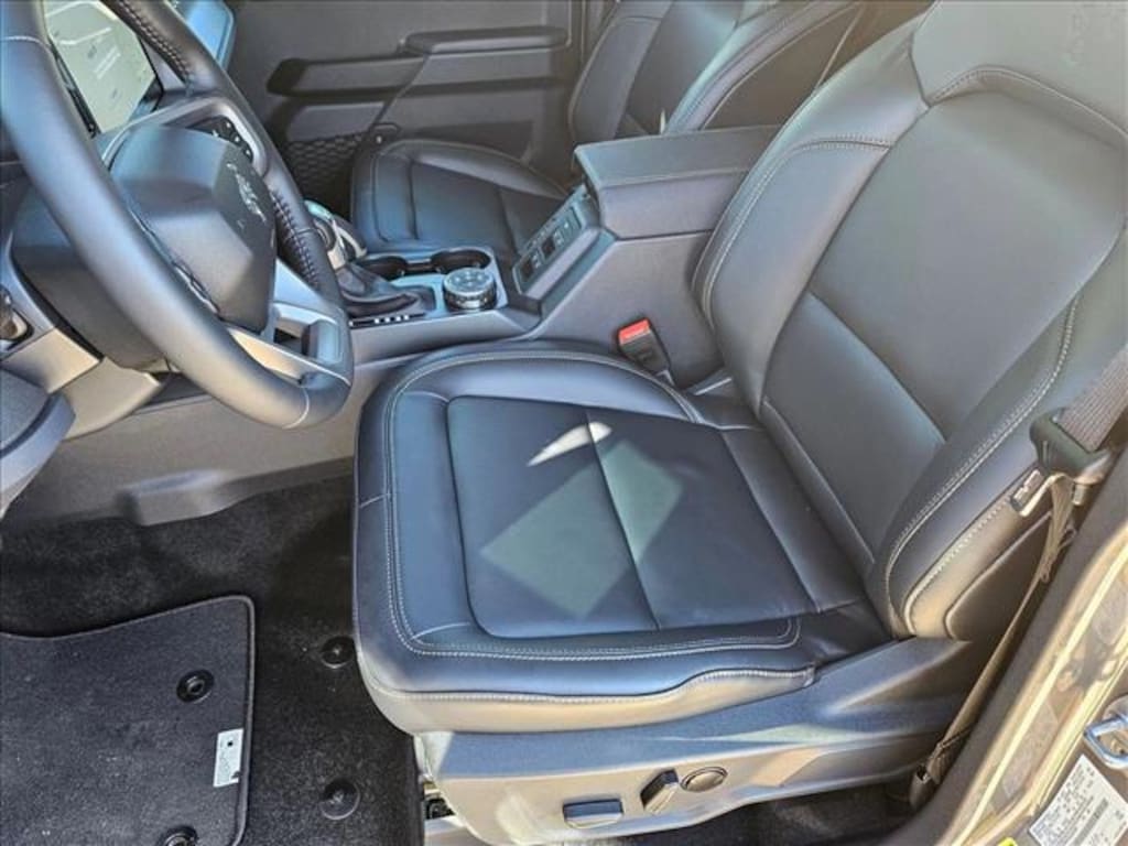 New 2025 Ford Bronco Badlands SUV