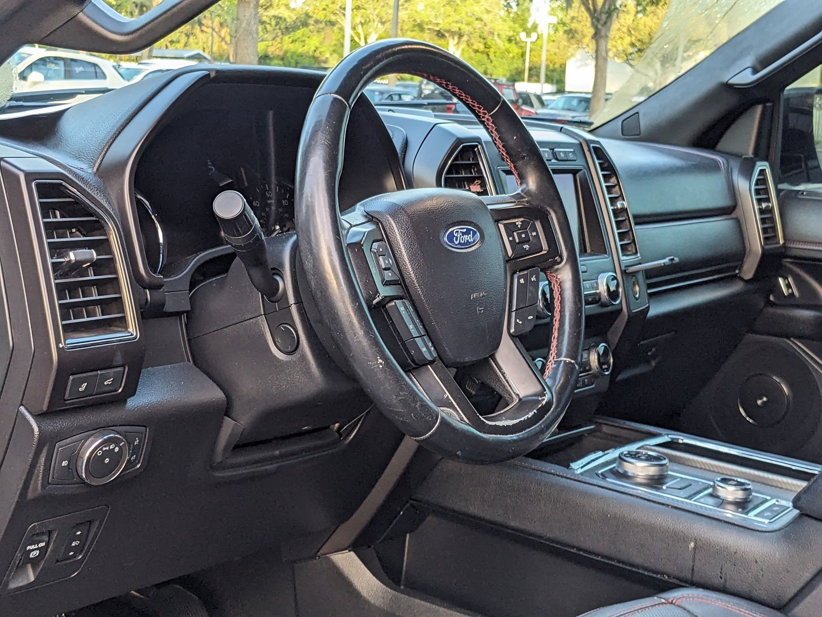 Used 2019 Ford Expedition Limited with VIN 1FMJU2AT0KEA71682 for sale in Frisco, TX