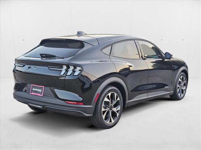 2025 Ford Mustang Mach-E Select photo 2