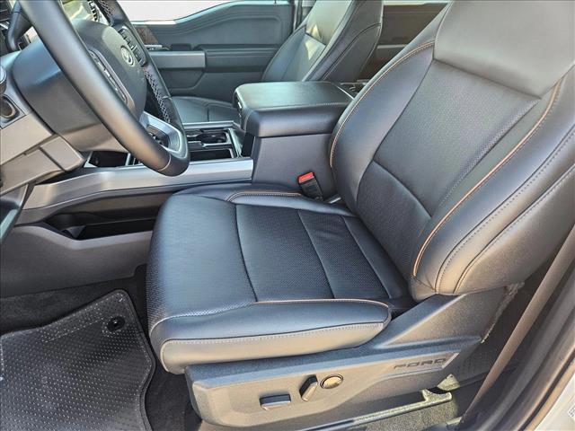 2026 Ford F-250 Lariat photo 4