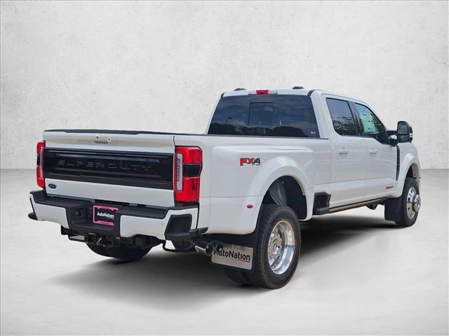 2026 Ford F-450 Platinum photo 2