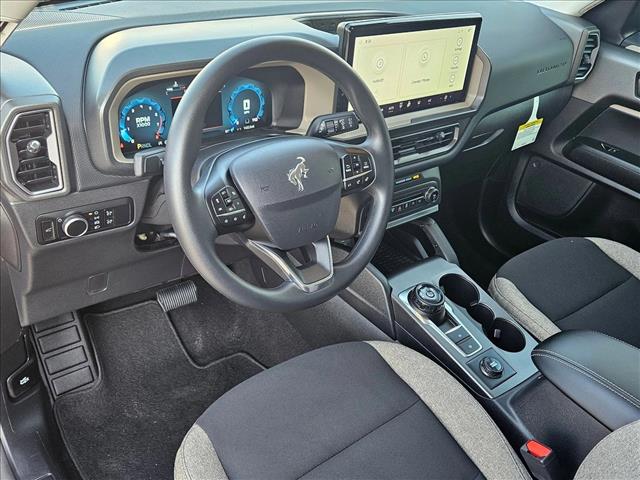 2025 Ford Bronco Sport Big Bend photo 2