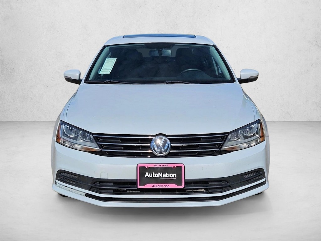 Used 2017 Volkswagen Jetta 1.4T SE Sedan