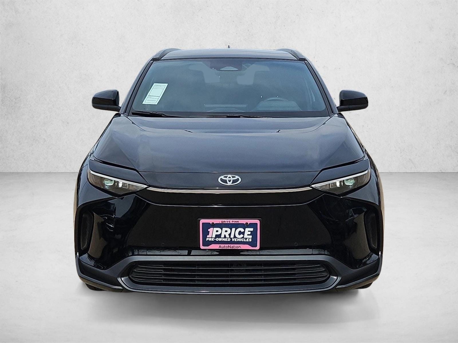 Used 2024 Toyota bZ4X XLE with VIN JTMAAAAA6RA053713 for sale in Frisco, TX