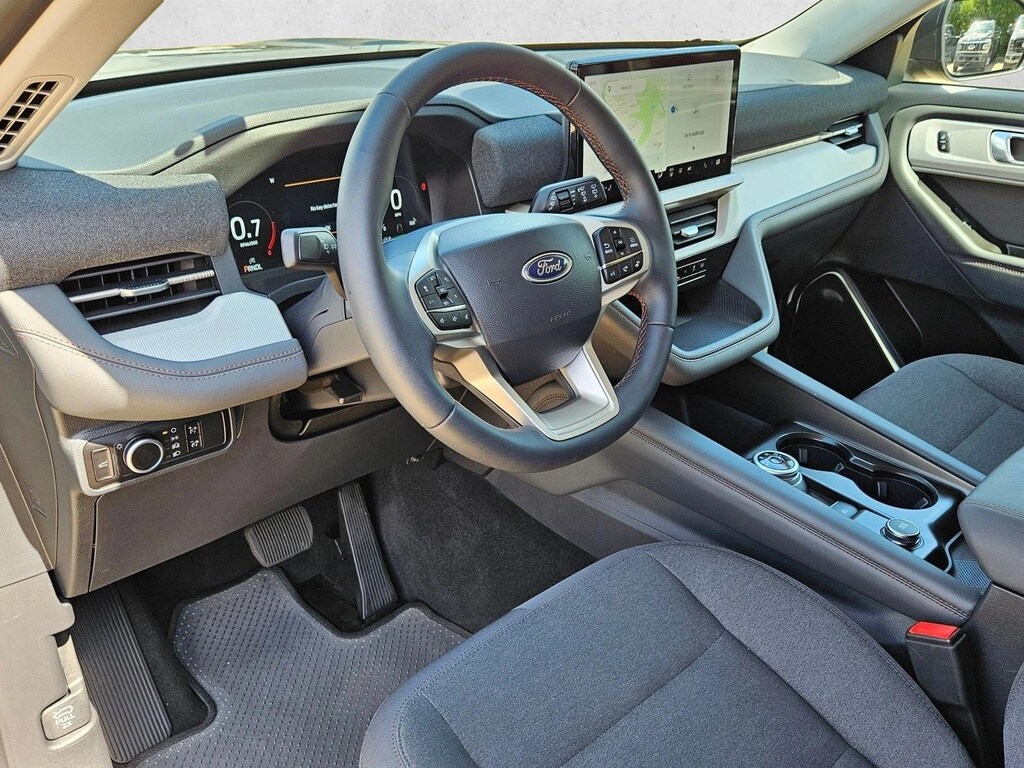 New 2026 Ford Explorer Active w/200A Pkg SUV