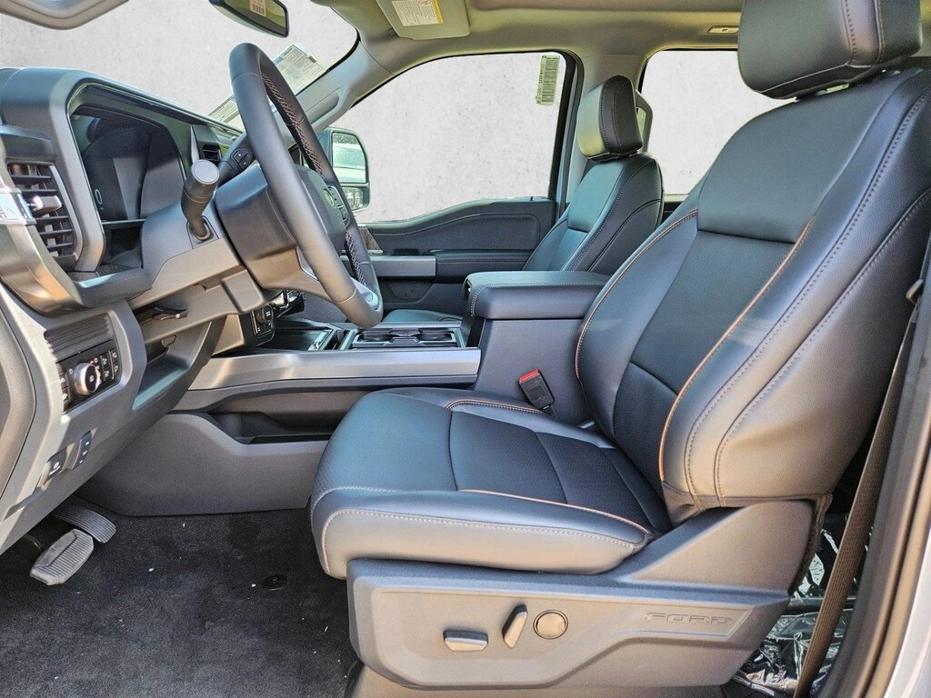 New 2026 Ford F-250 LARIAT Truck Crew Cab