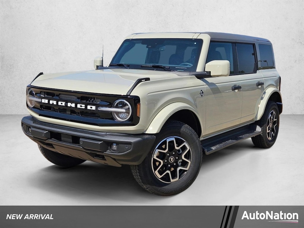 New 2026 Ford Bronco Outer Banks SUV