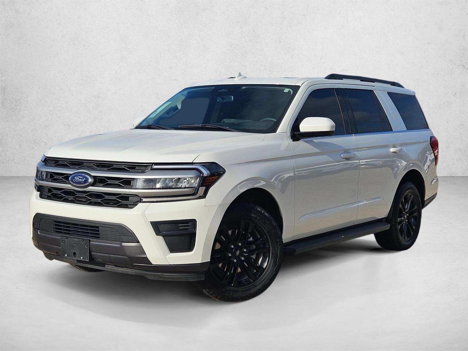 2024 Ford Expedition XLT's photo