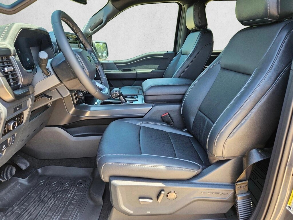 New 2026 Ford F-150 LARIAT Truck SuperCrew Cab