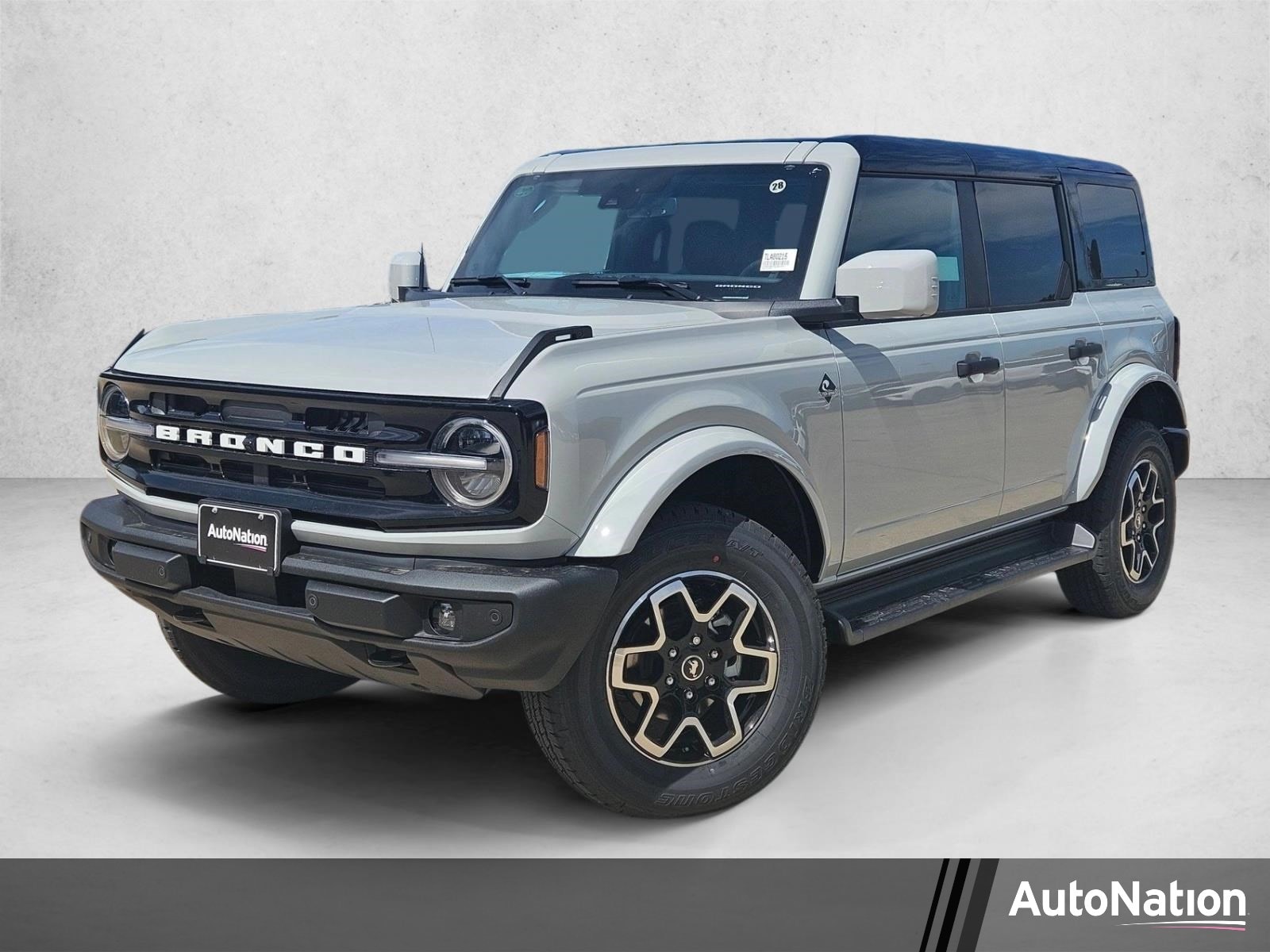 2026 Ford Bronco Outer Banks 4x4's photo