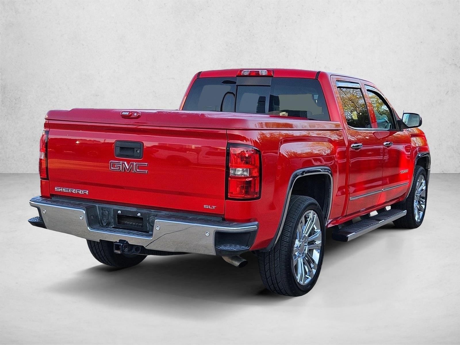 2015 Gmc Sierra 1500 SLT photo 2