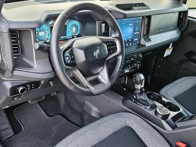 2025 Ford Bronco Big Bend photo 3