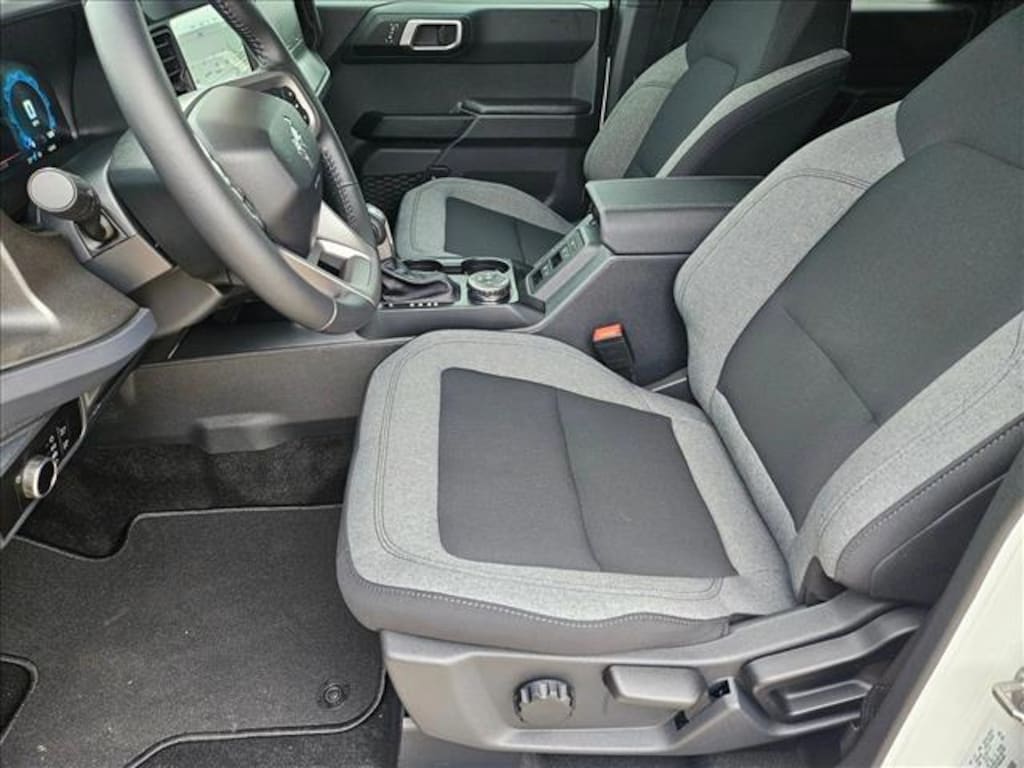 New 2025 Ford Bronco Big Bend SUV