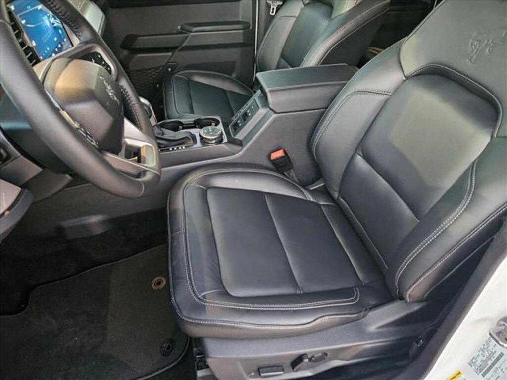 New 2025 Ford Bronco Outer Banks SUV