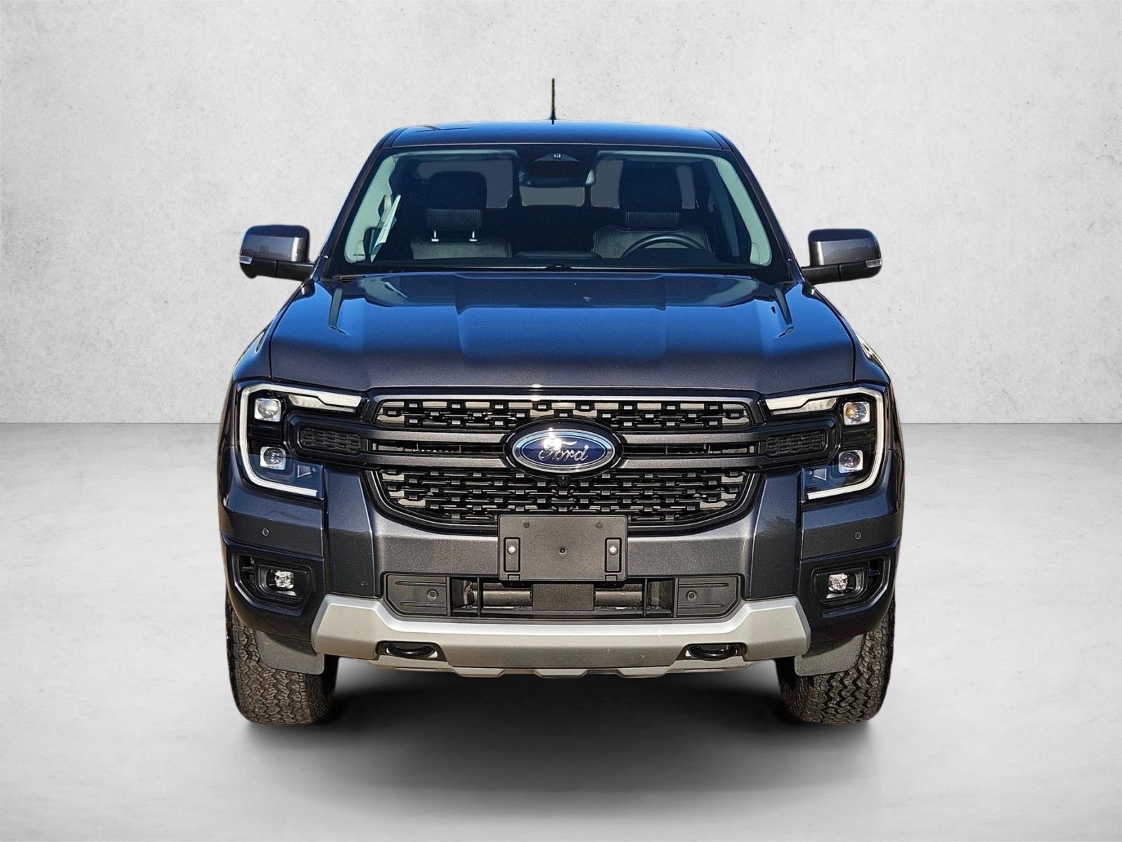 2024 Ford Ranger Lariat photo 2