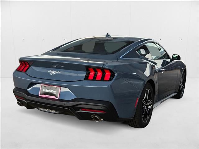 2025 Ford Mustang EcoBoost photo 2
