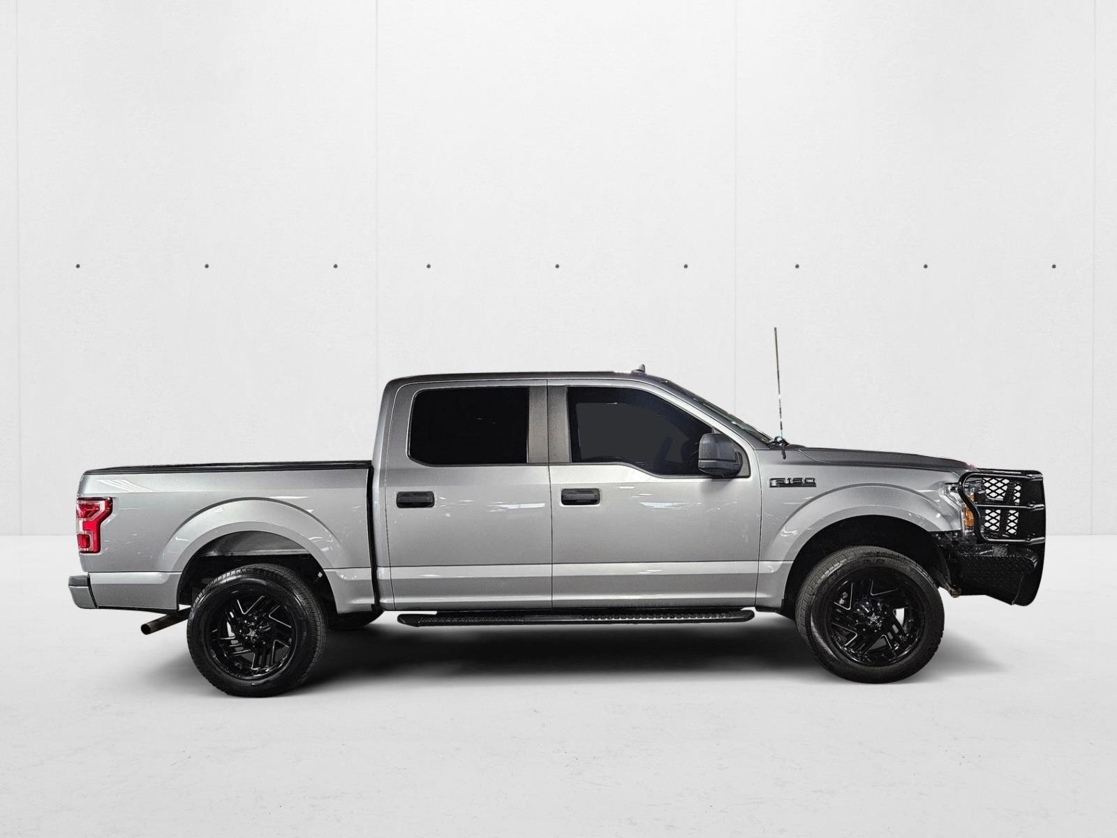 2020 Ford F-150 XL photo 4