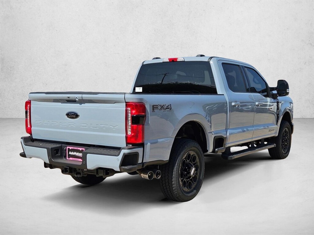 New 2026 Ford F-250 LARIAT Truck Crew Cab